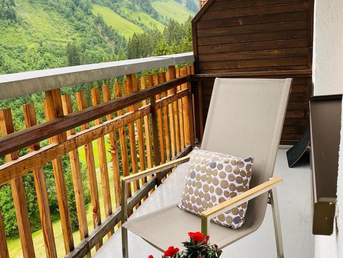 Hotel Garni Enzian Дамулс Екстериор снимка