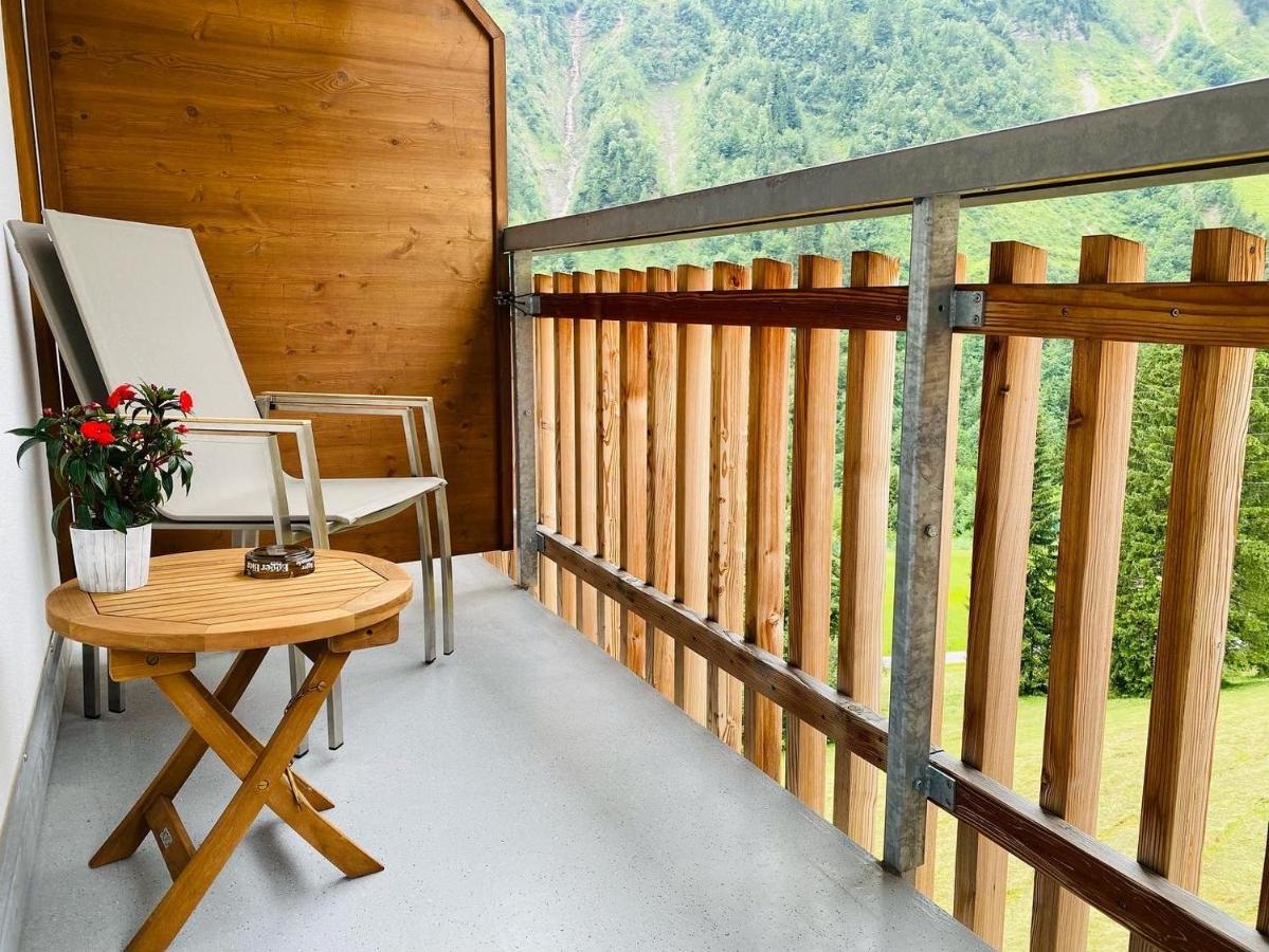 Hotel Garni Enzian Дамулс Екстериор снимка