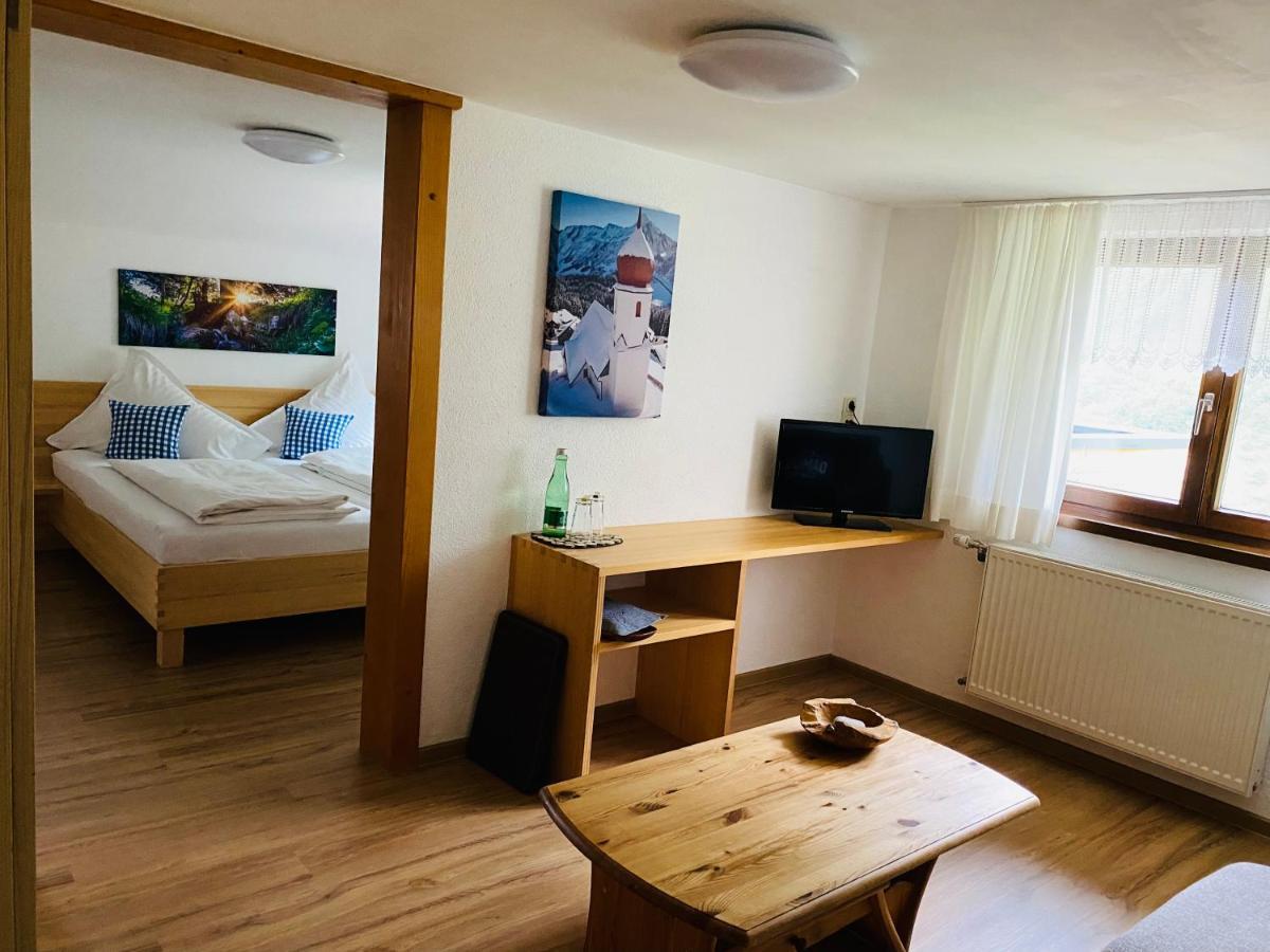 Hotel Garni Enzian Дамулс Екстериор снимка