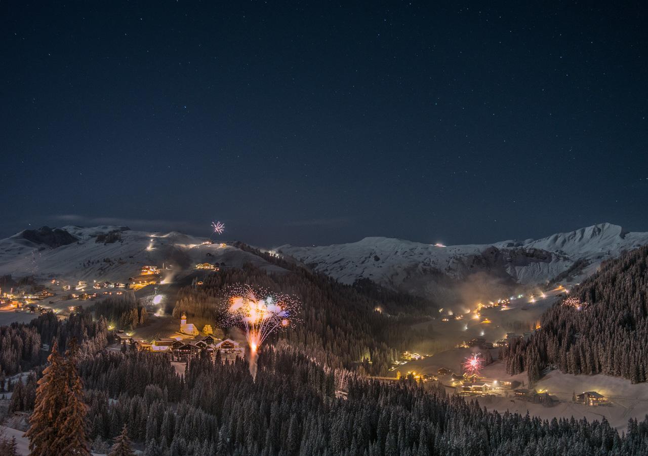 Hotel Garni Enzian Дамулс Екстериор снимка